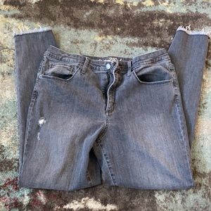 Universal thread skinny jeans